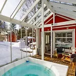 Nordic Spa&sauna Retreat Chalet Vantaa