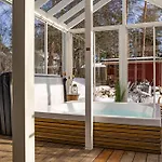 Chalet Nordic Spa&sauna Retreat Vantaa