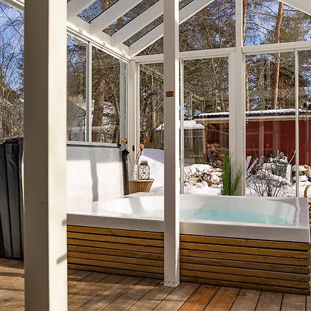 Chalet Nordic Spa&sauna Retreat Vantaa